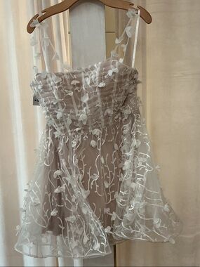 Dessy Collection White Floral Appliqué Tulle Dress